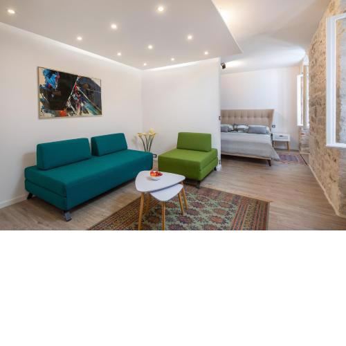 Forum Suite
