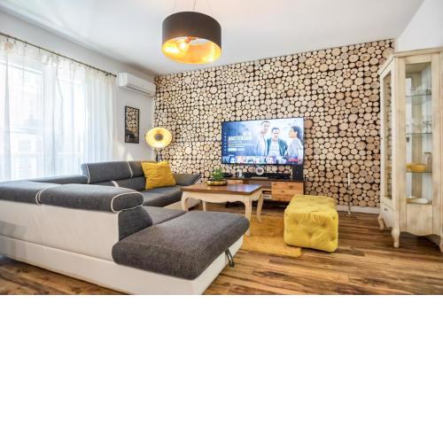 Francesca Luxury Apartment