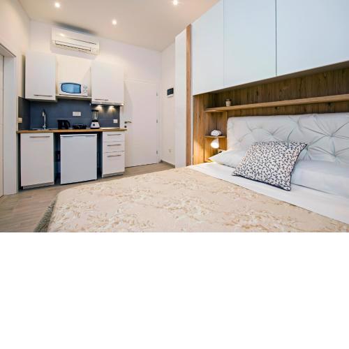 Garzoto rooms and studios