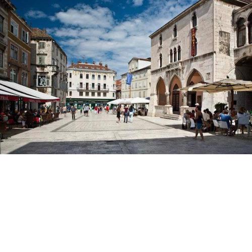 GuestHouse Main Square