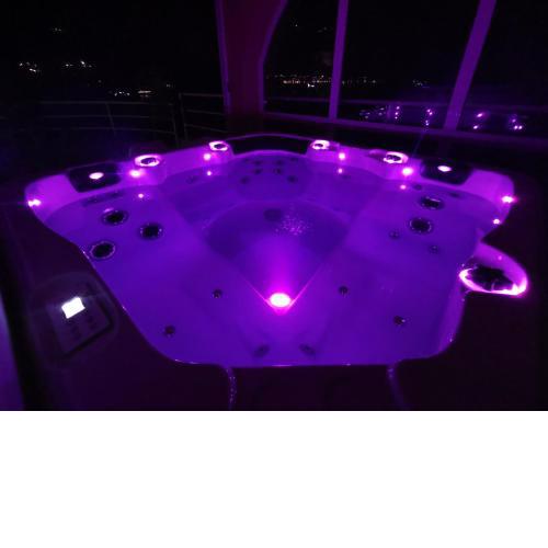 Holiday Apartment Lira jacuzzi - sea view- terrace