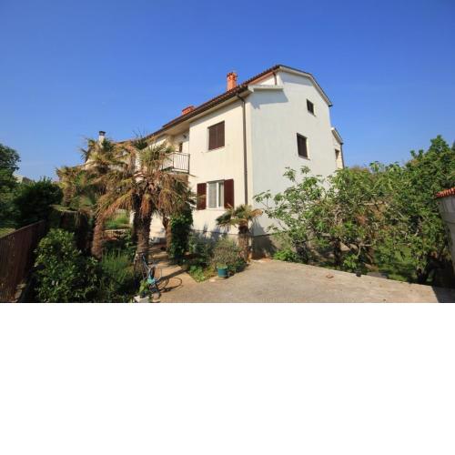 Holiday apartments Pjescana Uvala, Pula - 7652
