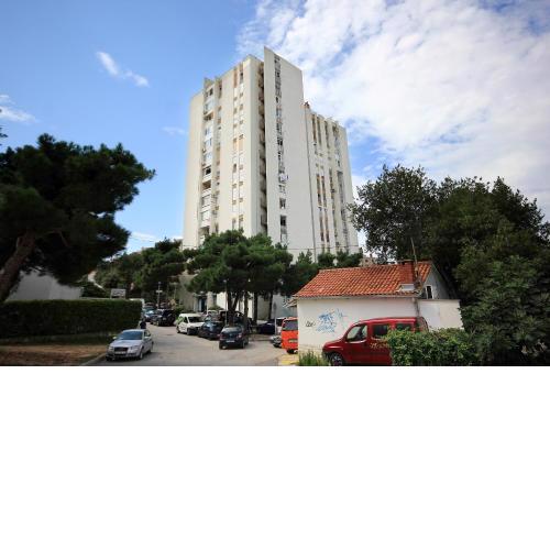 Holiday apartments Split - 10315