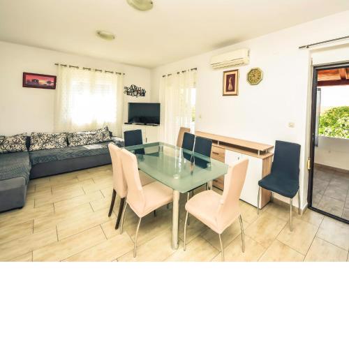 Holiday Home Anđela