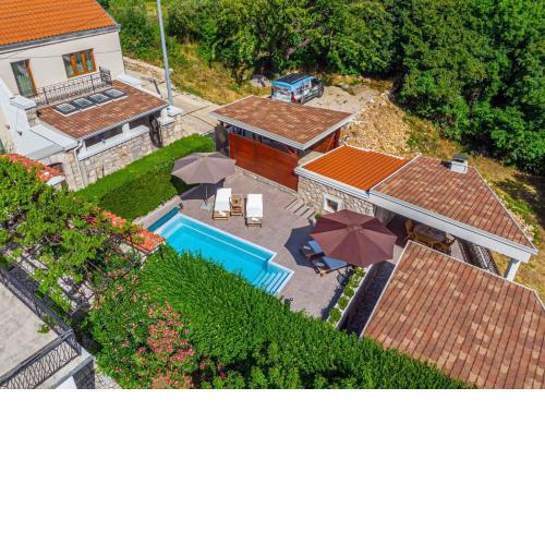 Holiday home in Grizane 42920