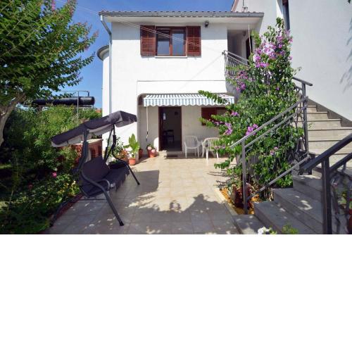 Holiday home in Pula/Istrien 11415