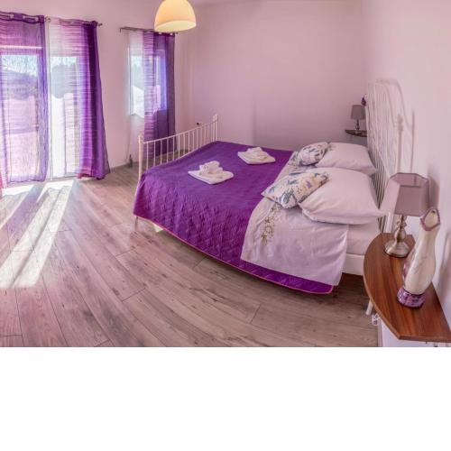 Holiday Home Lucić