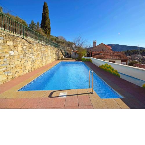 Holiday Home Naš dom