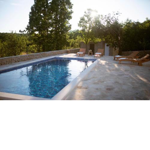 Holiday Home Pearl in Stone