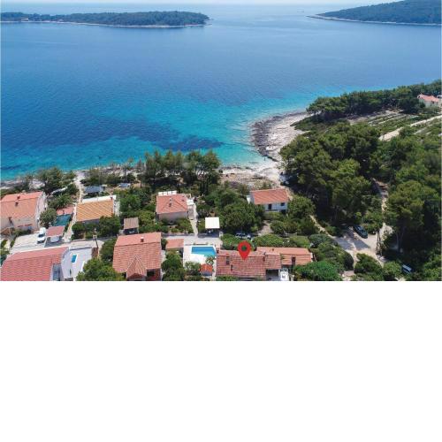 Holiday home Potirna IV