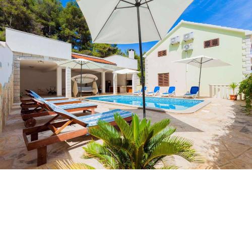 Holiday home Prizba 1