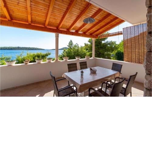 Holiday home Prizba bb