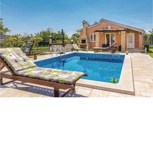 Holiday Home Pula 05