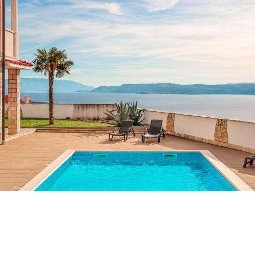 Holiday Home SeaView
