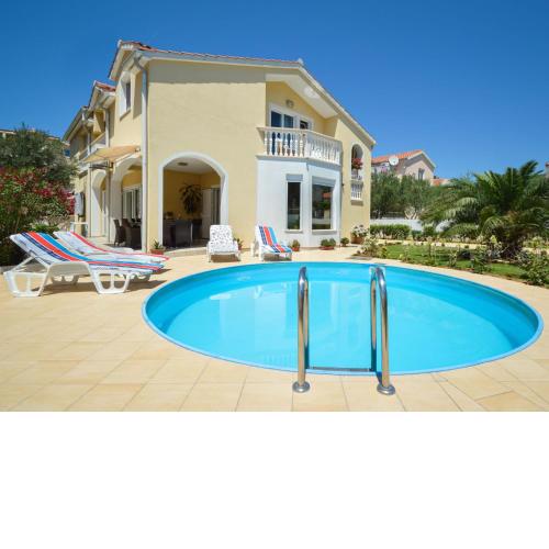 Holiday Home Valdor