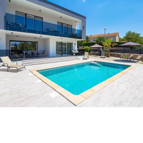 Holiday Home Villa Palma - KRK148