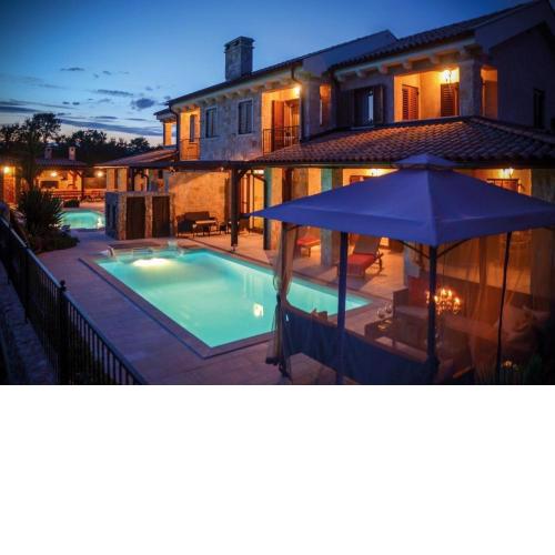 Holiday house Berna 2- with pool