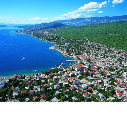 Holiday house in Crikvenica with sea view, terrace, air conditioning, Wi-Fi (4632-3)