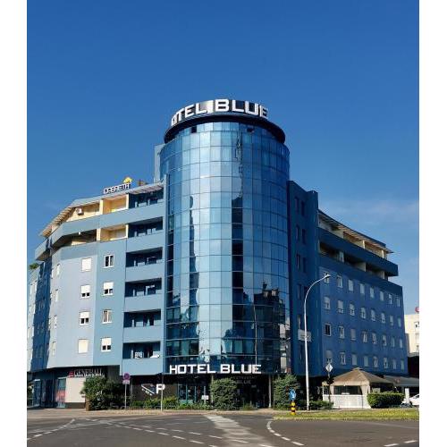 Hotel Blue