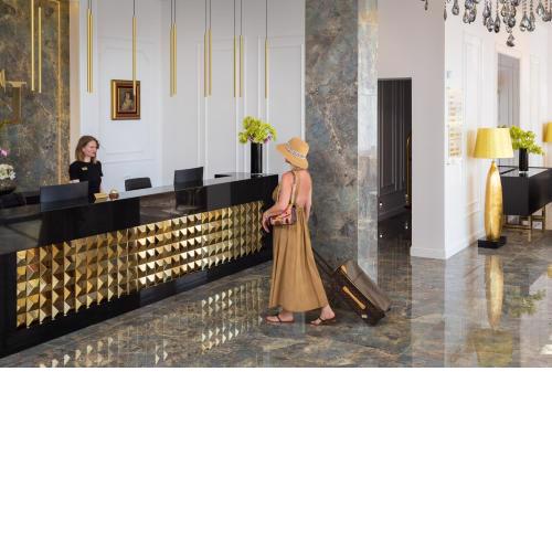 Hotel Corner