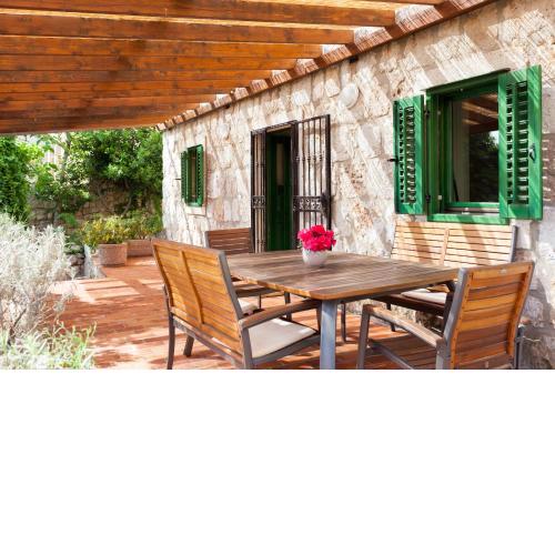 House Hedera II