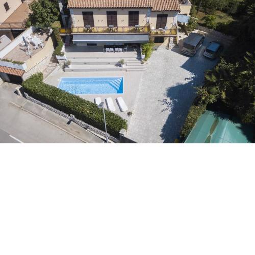 House Marcone - pool