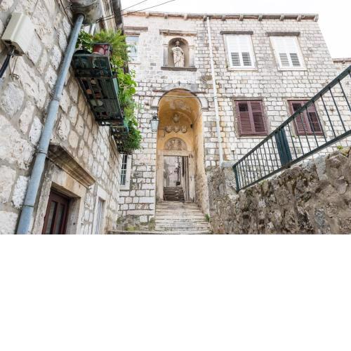 House on The City Wall