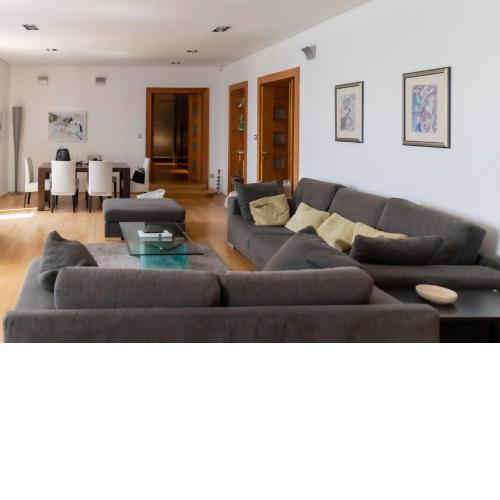 Imperial suite