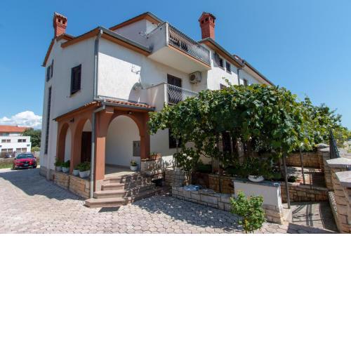 Irena's place A1