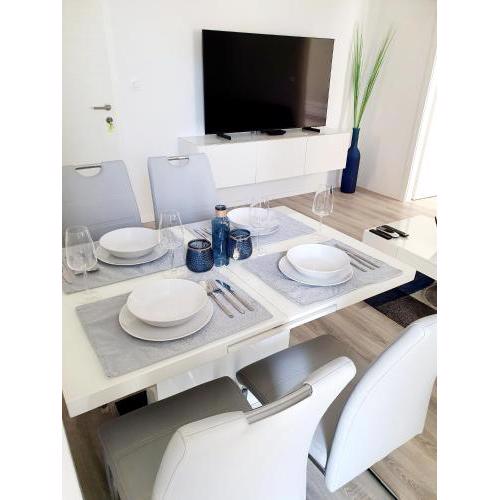 Katic Apartments