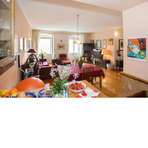 King Tom Street Apartment