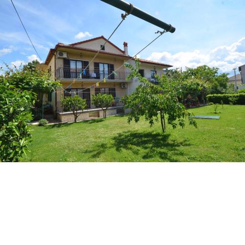 Koreni Apartments