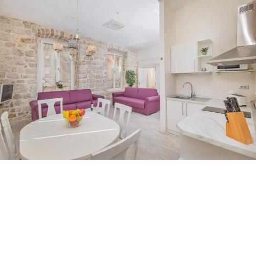 Lausion Apartments
