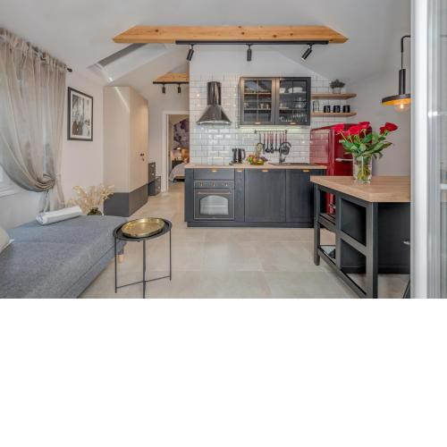 LCT City Design Apartment and Room