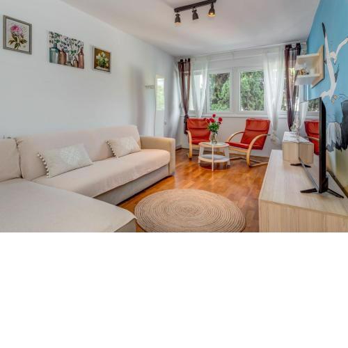 LCT City Nest Apartment