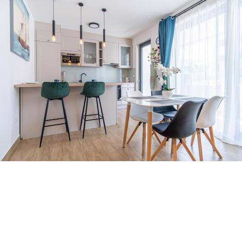 Ledeno more Luxury Apartments