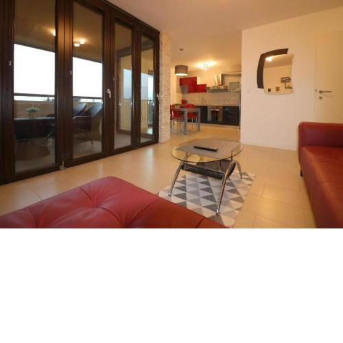 Lorena Premium in Porec Zentrum 150 m von Strand