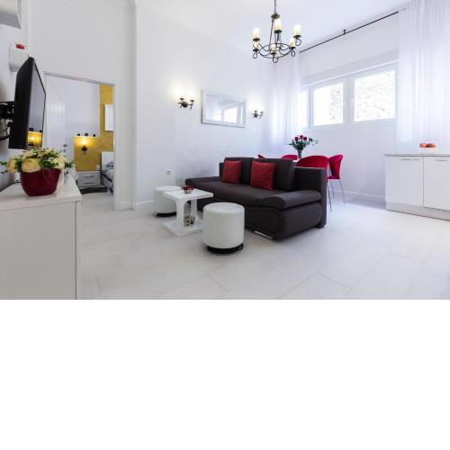 Lux Apartment near bridge