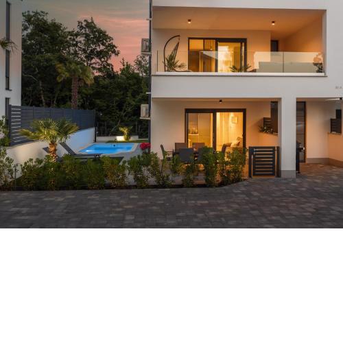 Luxury apartment Larissa