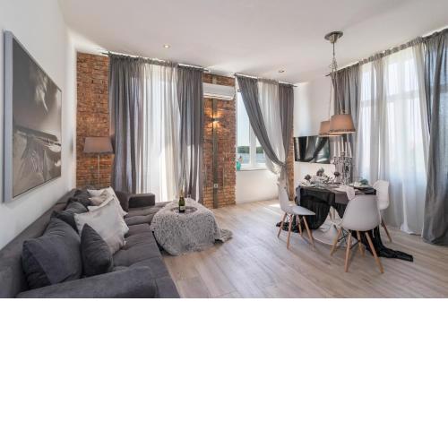 Luxury apartments in the city centre****