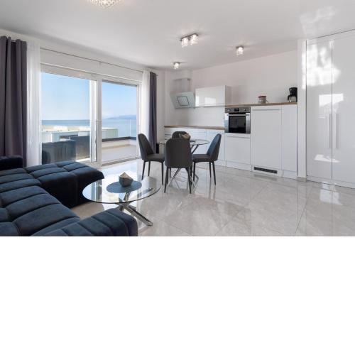 Luxury New Apartment Dina