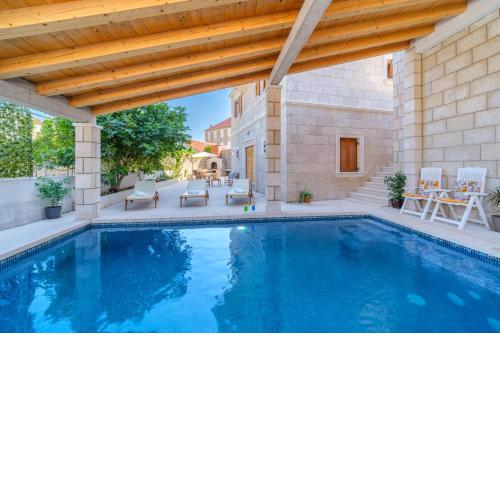 Luxury Stone Villa Nevija 2022