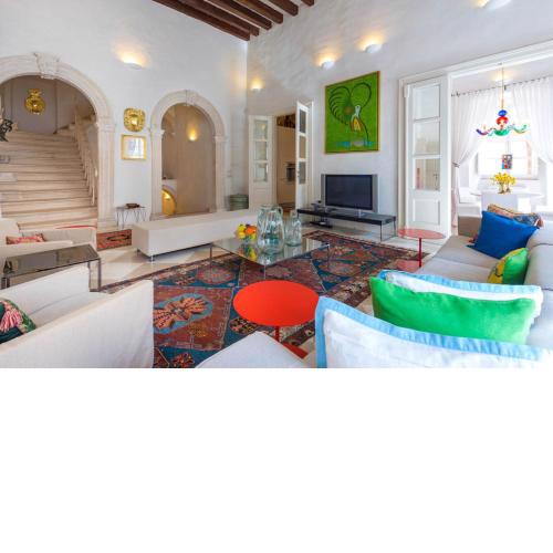 LUXURY VILLA 44