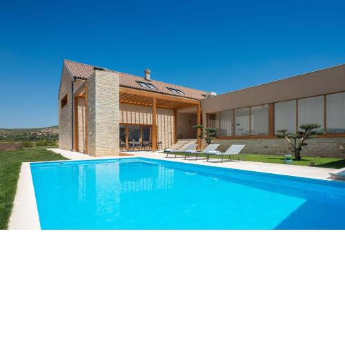Luxury Villa Silence with Heated Pool