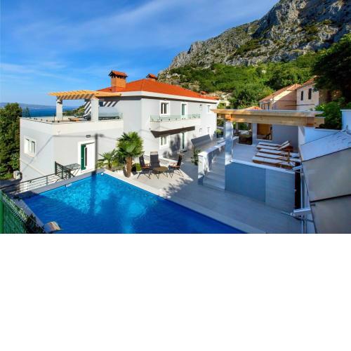 Luxury villa with a swimming pool Lokva Rogoznica, Omis - 19960