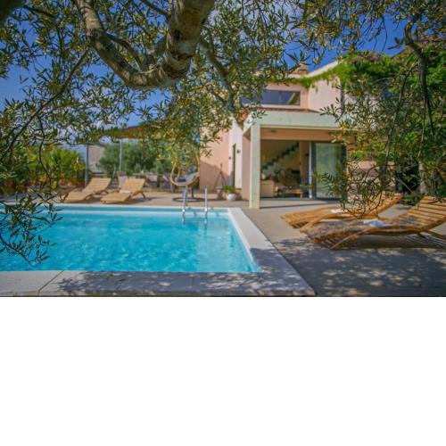 Mai's Villa