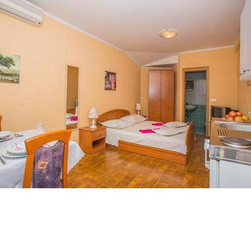 Makarska studio 2