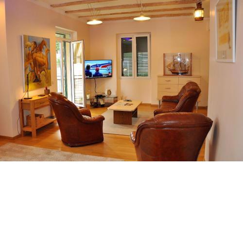 Marta Sea Residence