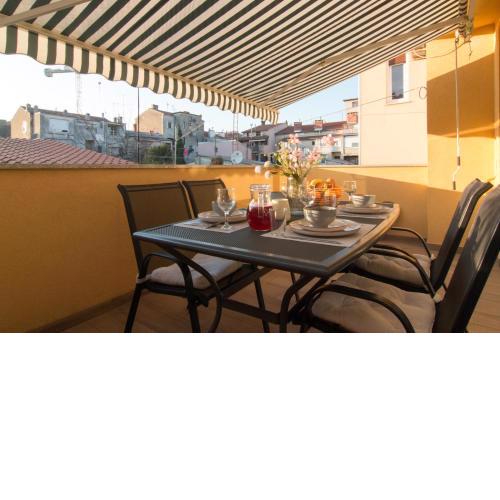 Melrose with terrace
