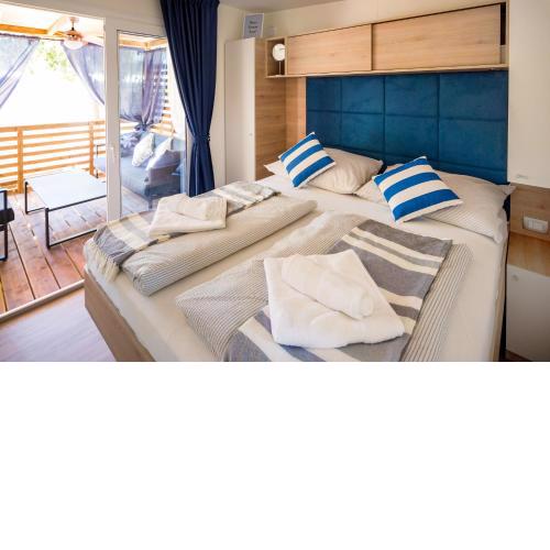 Mobile Home HappyNest
